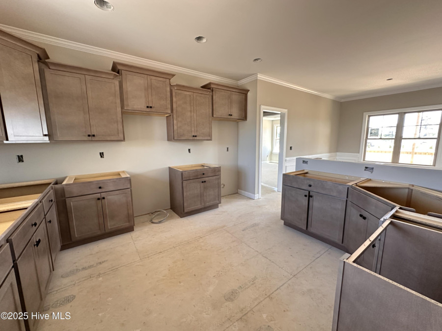 112 Royal Ave Selma, NC 27576