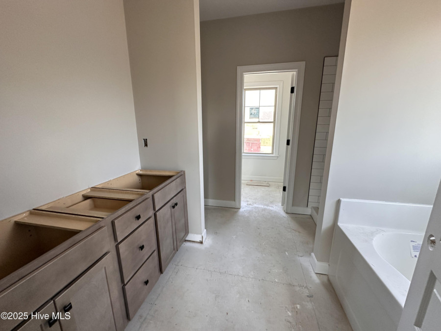 112 Royal Ave Selma, NC 27576