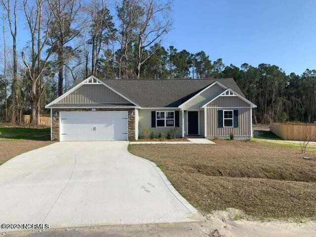 421 Windermere Rd Hubert, NC 28539