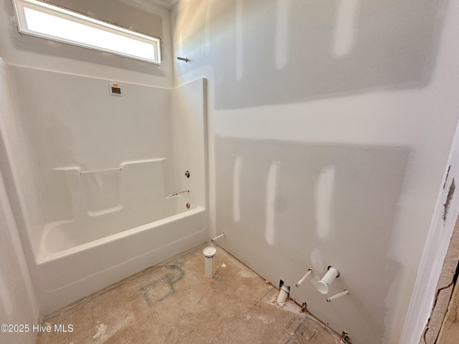 94 Royal Ave Selma, NC 27576