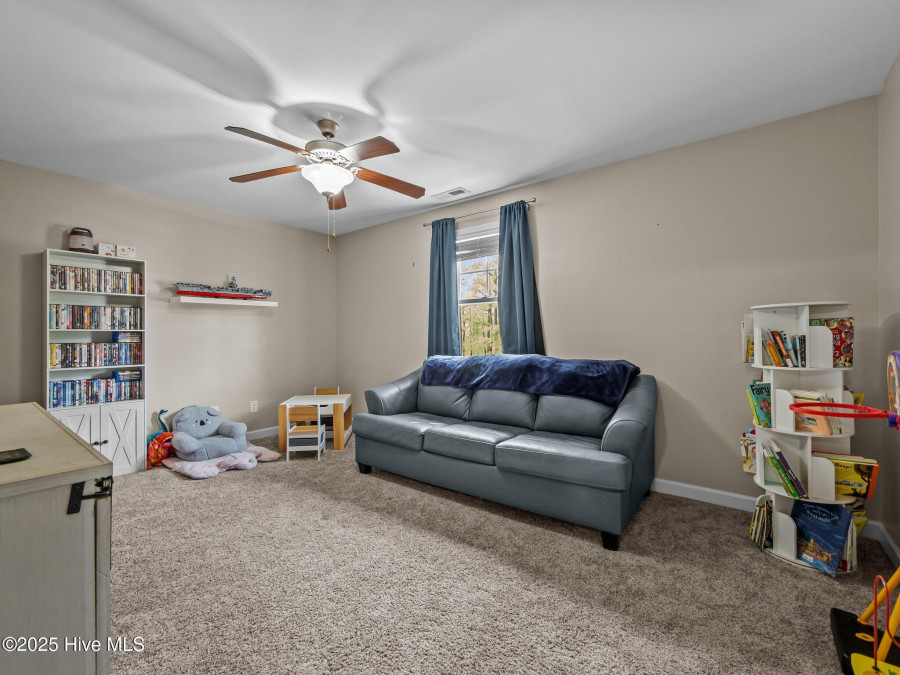 535 Aberdineshire Ct Hubert, NC 28539