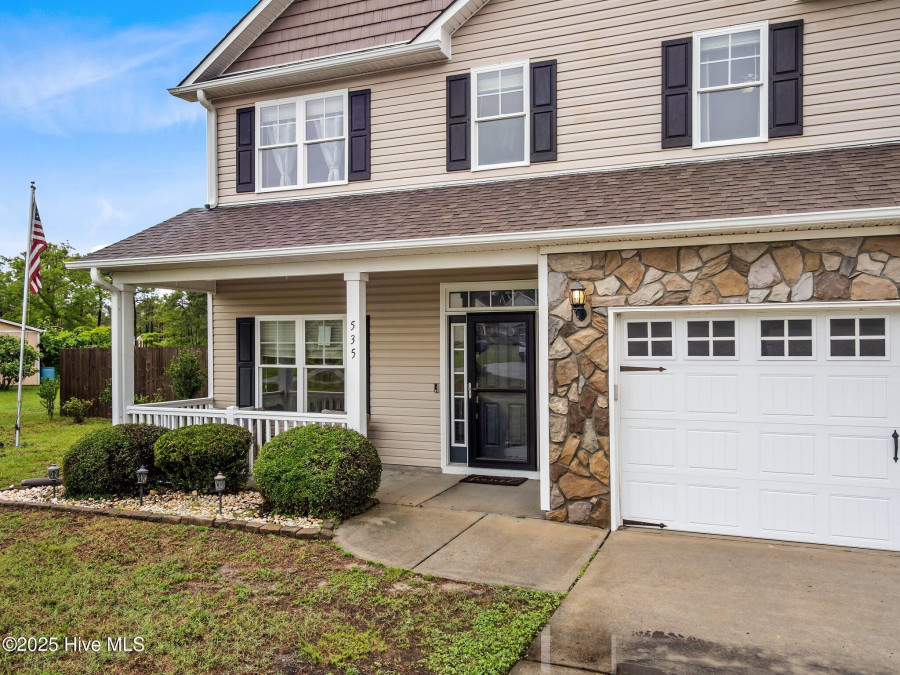 535 Aberdineshire Ct Hubert, NC 28539