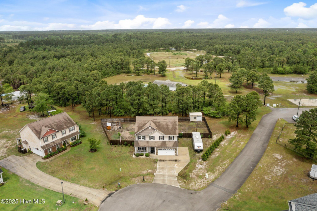 535 Aberdineshire Ct Hubert, NC 28539
