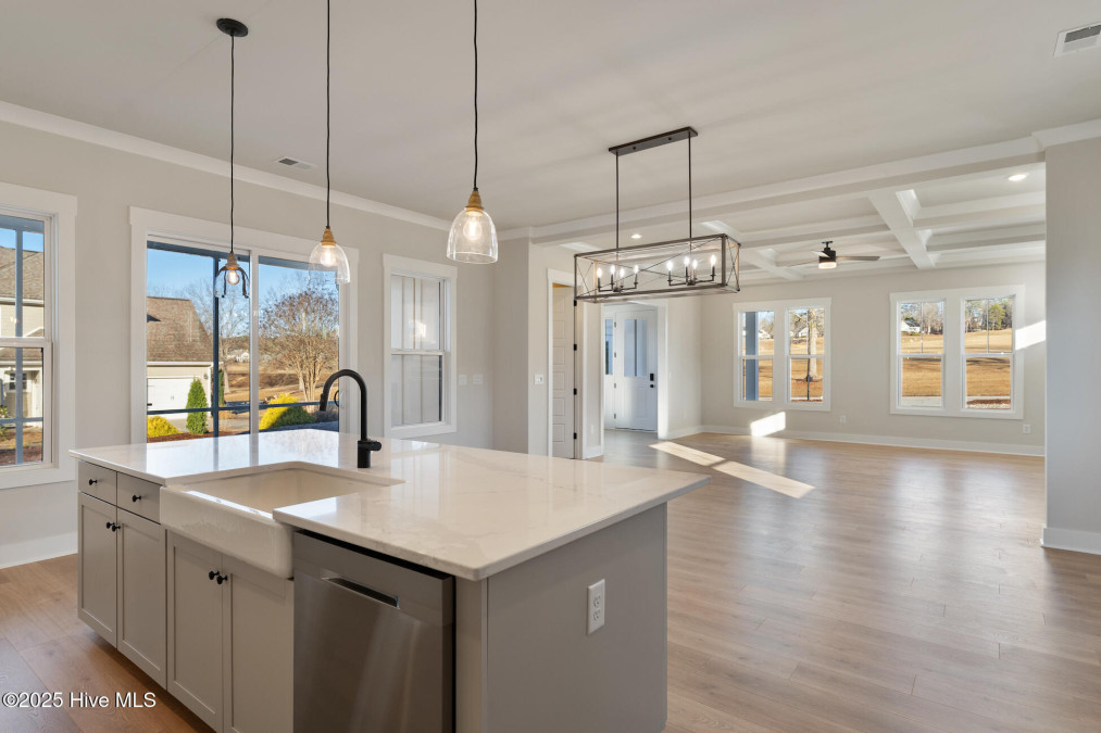 115 Middleton Dr Calabash, NC 28467