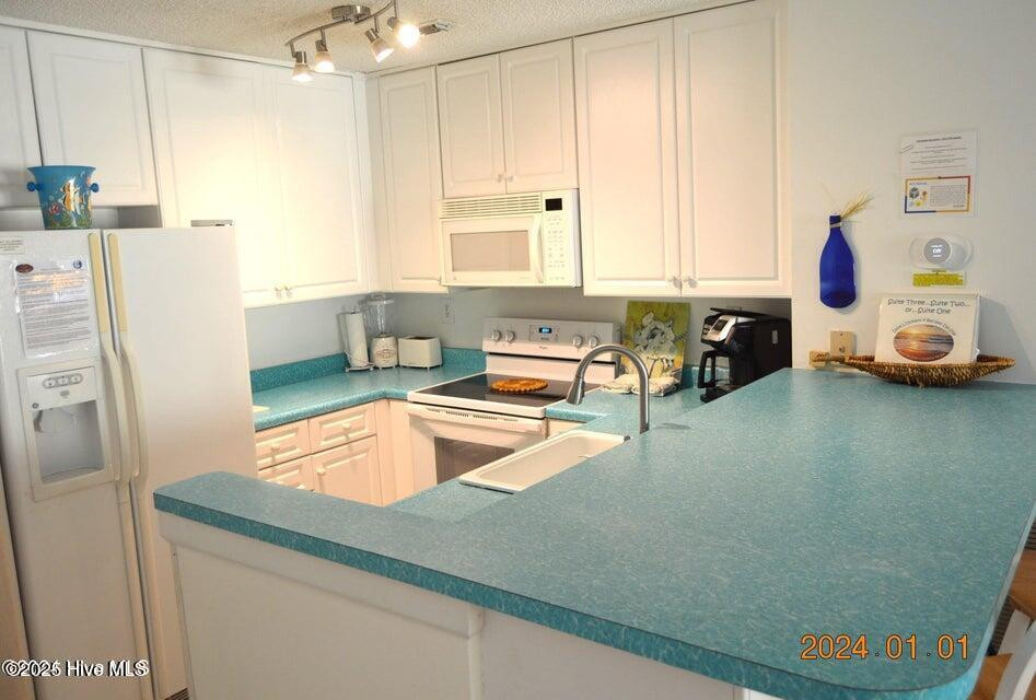 790 New River Inlet Rd North Topsail Beach, NC 28460