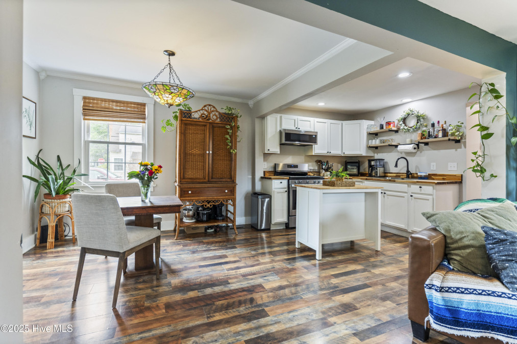 102 9th St Washington, NC 27889