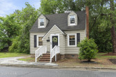 102 9th St Washington, NC 27889
