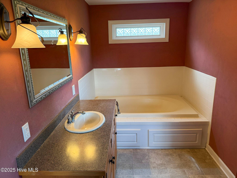 17 Wheat Patch Rd Belhaven, NC 27810