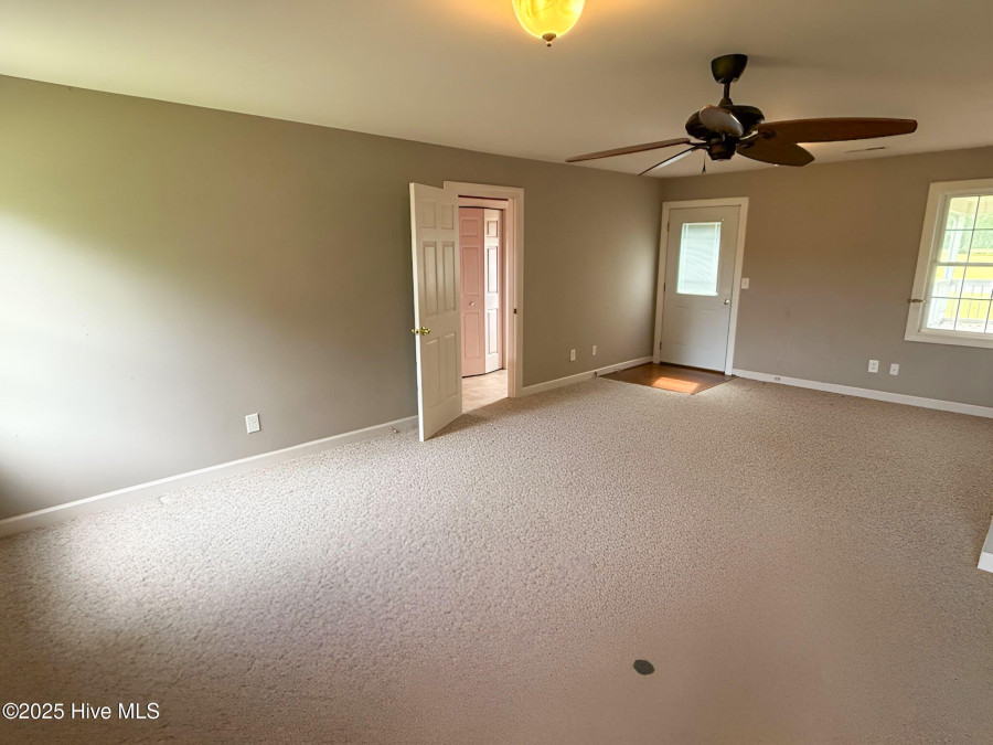 17 Wheat Patch Rd Belhaven, NC 27810