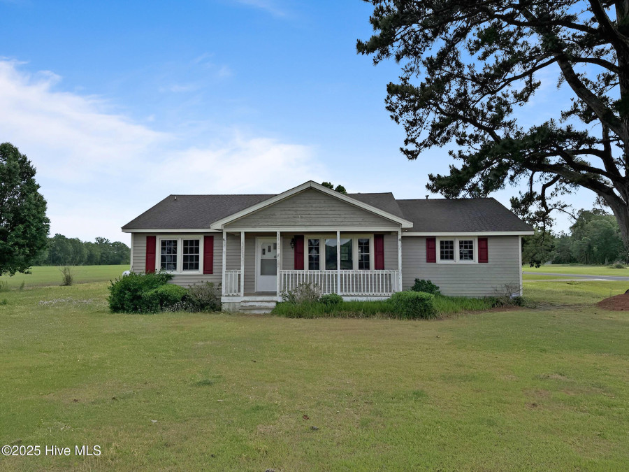 17 Wheat Patch Rd Belhaven, NC 27810