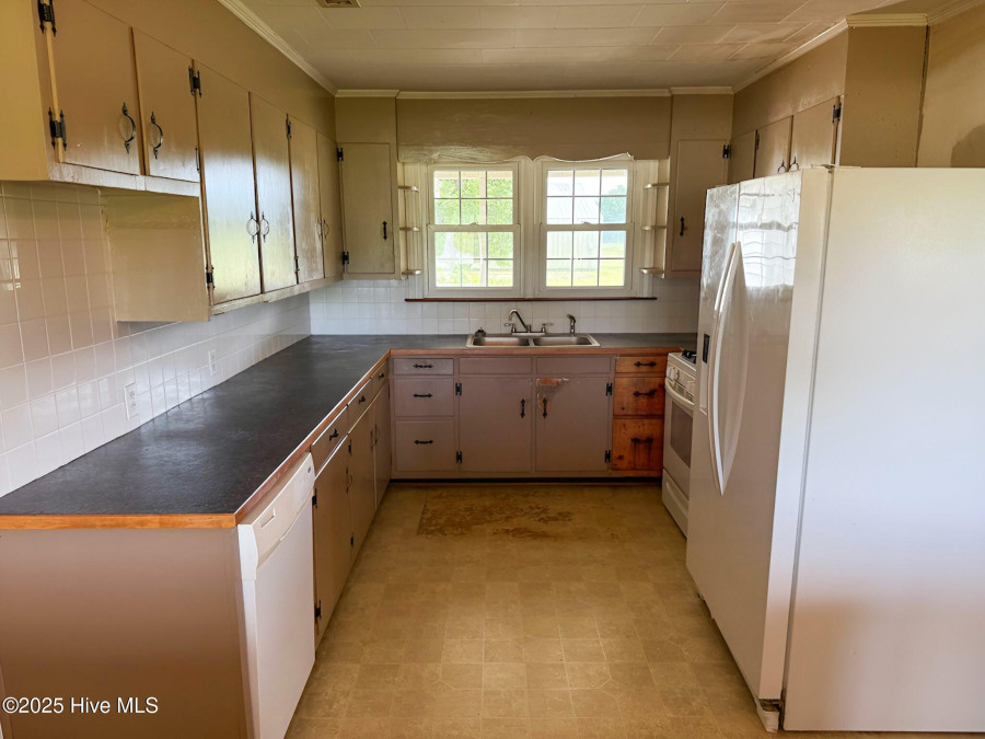 17 Wheat Patch Rd Belhaven, NC 27810