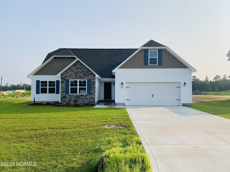 500 Orchard Creek Dr Richlands, NC 28574