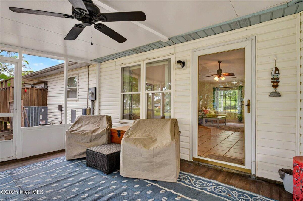 702 Shoreline Dr Sunset Beach, NC 28468
