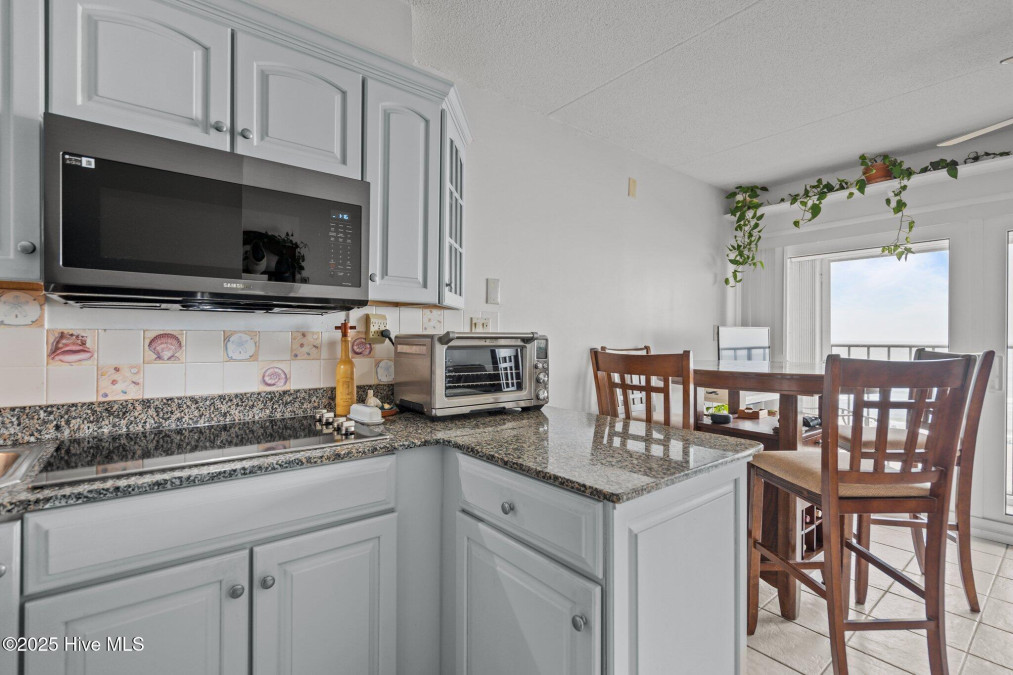 222 Carolina Beach Ave Carolina Beach, NC 28428