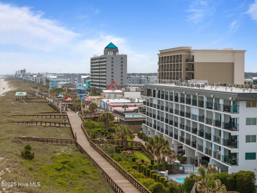 222 Carolina Beach Ave Carolina Beach, NC 28428