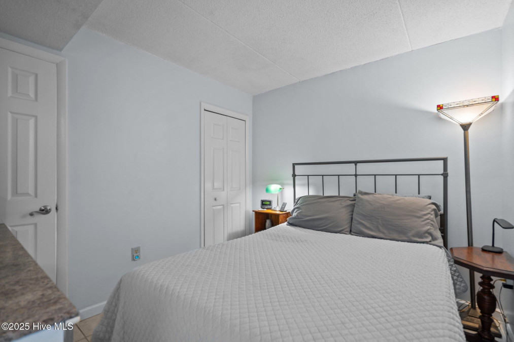 222 Carolina Beach Ave Carolina Beach, NC 28428