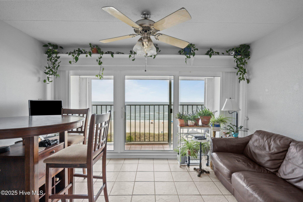 222 Carolina Beach Ave Carolina Beach, NC 28428
