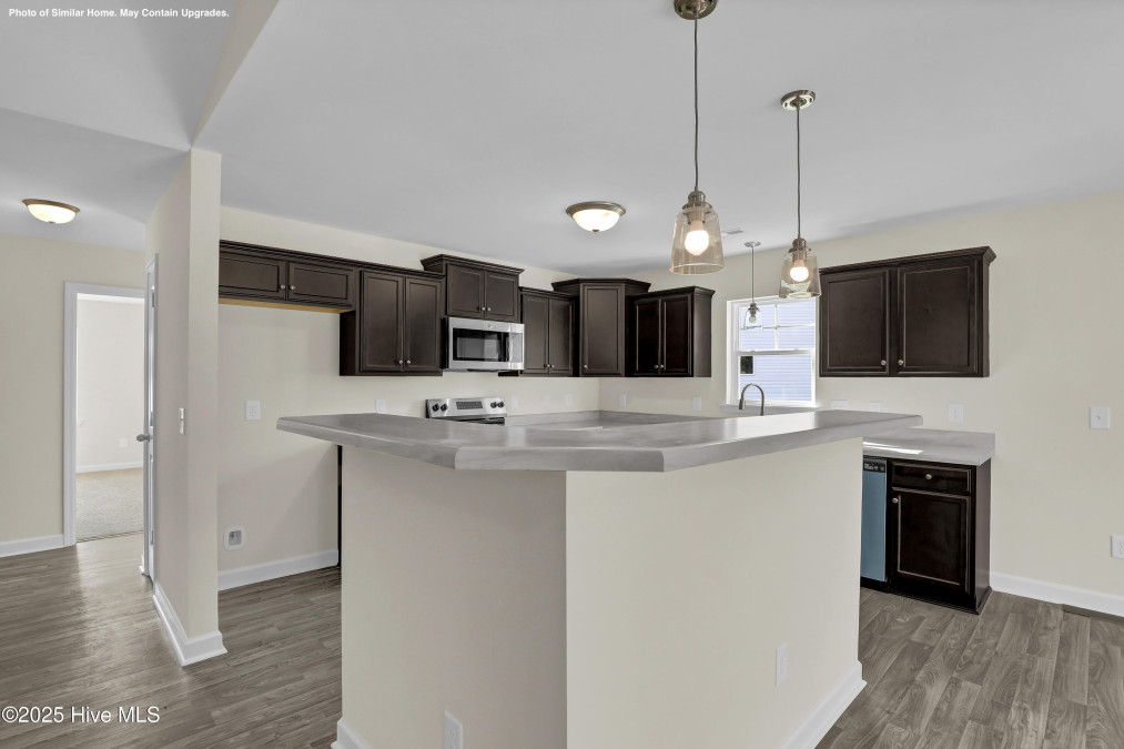 309 Cotton Hill Pl Hubert, NC 28539