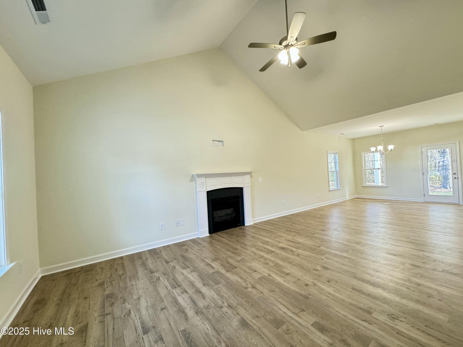 101 Baileys Pl Pikeville, NC 27863