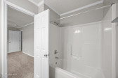 3915 Sterling Pointe Dr Winterville, NC 28590