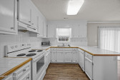 3915 Sterling Pointe Dr Winterville, NC 28590