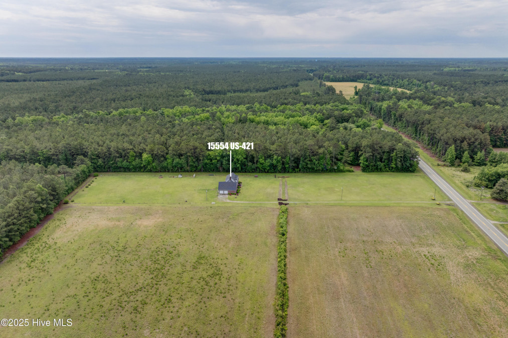 15554 Us Highway 421 Burgaw, NC 28425