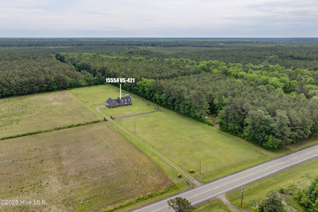 15554 Us Highway 421 Burgaw, NC 28425