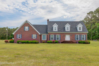 15554 Us Highway 421 Burgaw, NC 28425