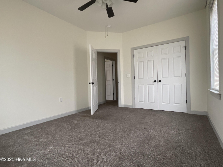 103 Lawrence Dr Elizabeth City, NC 27909