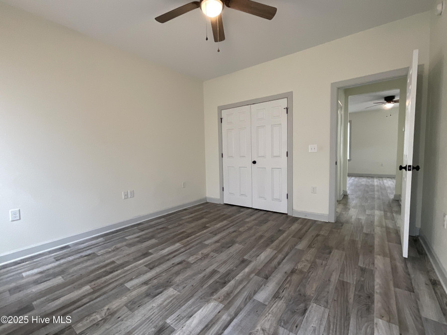 103 Lawrence Dr Elizabeth City, NC 27909