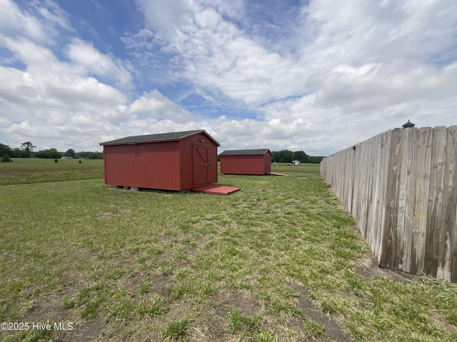 103 Lawrence Dr Elizabeth City, NC 27909