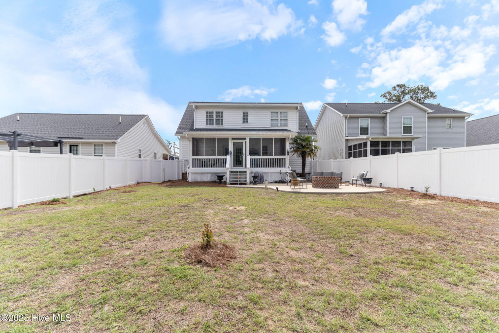266 Turtle Cove Dr Elizabethtown, NC 28337