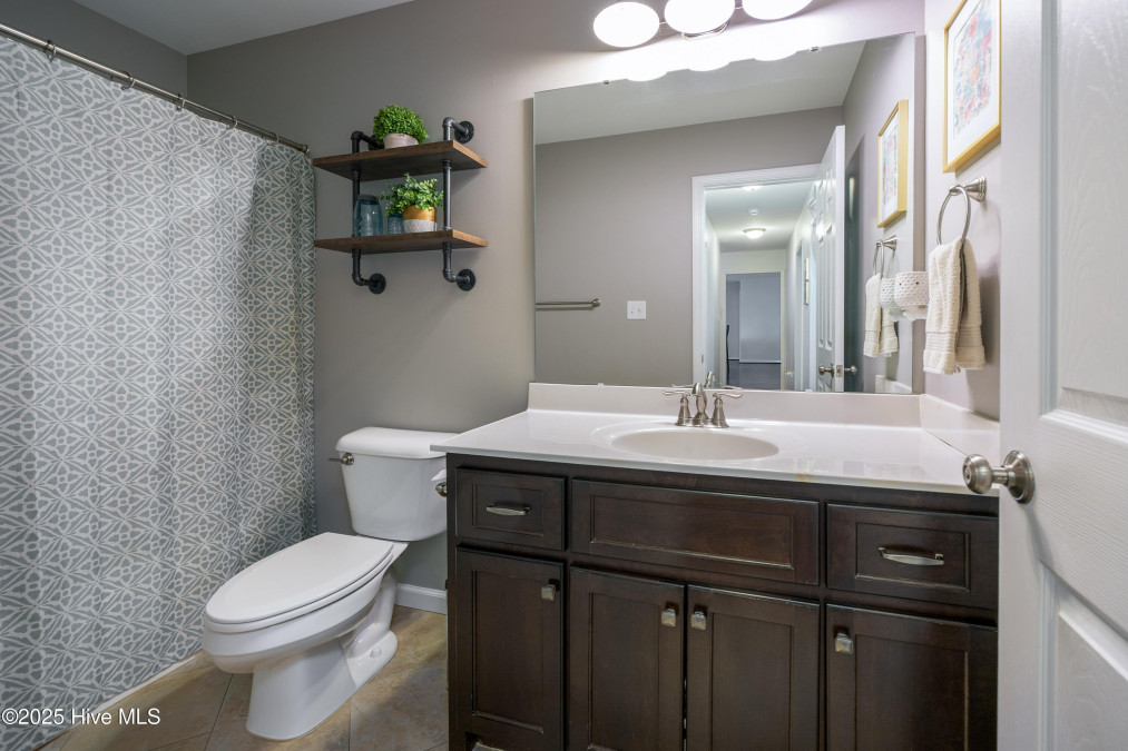 104 Northgate Ln Clinton, NC 28328