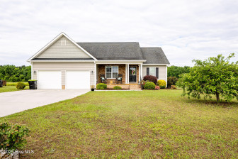 104 Northgate Ln Clinton, NC 28328