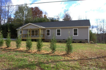 1436 Nc Highway 65 Reidsville, NC 27320