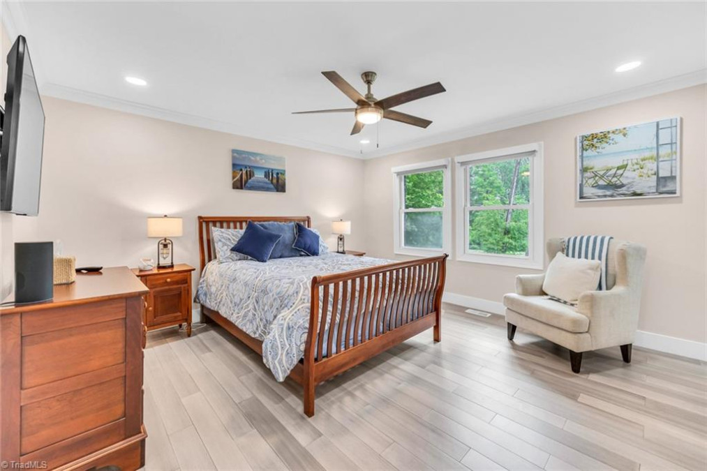 104 Shawnee Cir Lexington, NC 27295