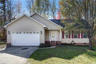 55 Lowery Dr Thomasville, NC 27360