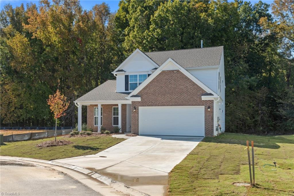 722 Brooklet Ct Winston Salem, NC 27127