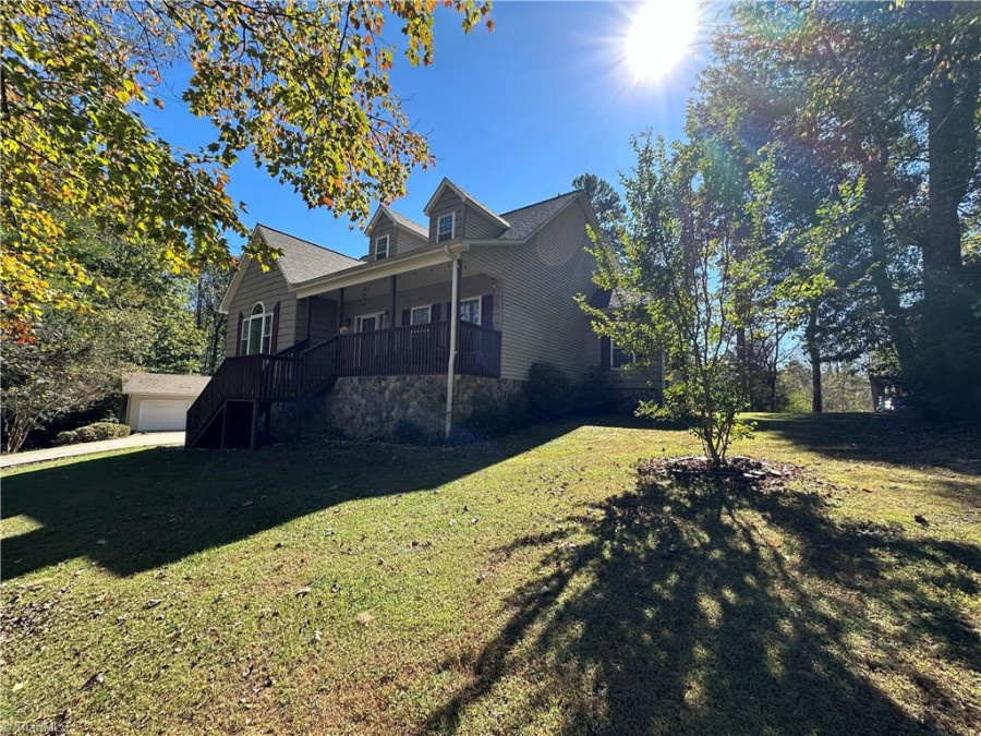 216 Mill Brook Dr Millers Creek, NC 28651