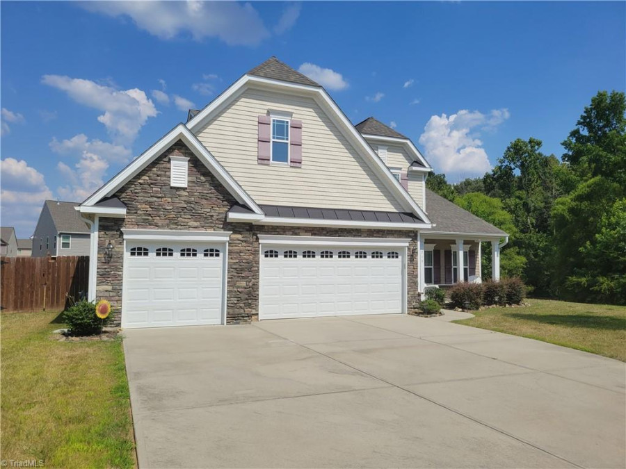 219 Cape Fear Dr Whitsett, NC 27377