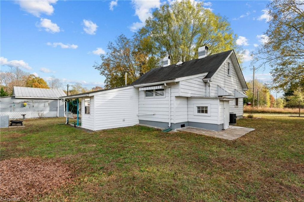 665 Settlement Loop Stoneville, NC 27048