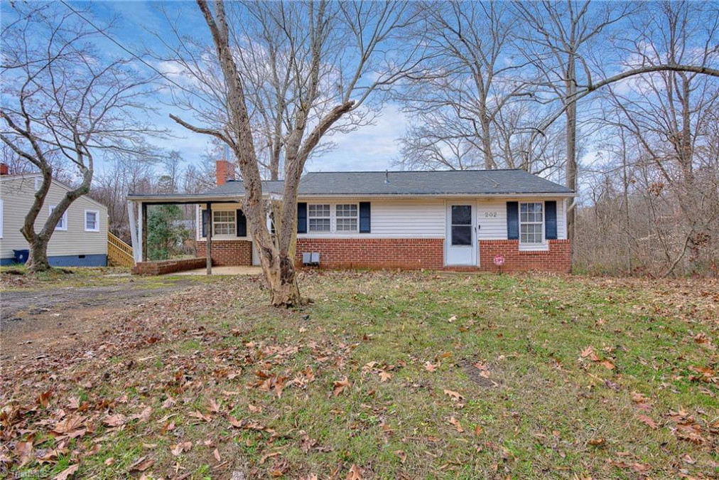 202 Bookington Dr Lexington, NC 27292