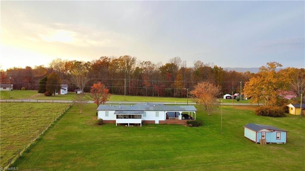 3550 Pleasant Ridge Rd State Road, NC 28676