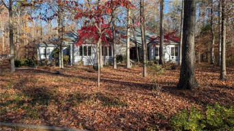 2400 Hunters Crossing Trl Summerfield, NC 27358