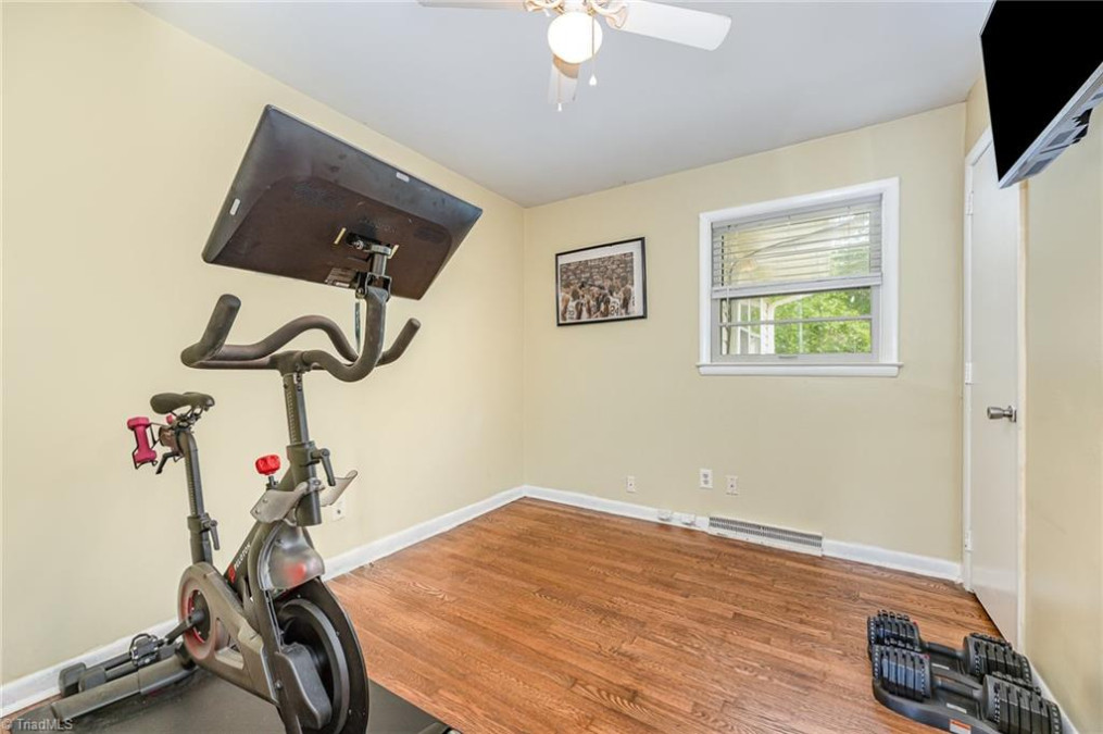 3104 Canterbury St Greensboro, NC 27408