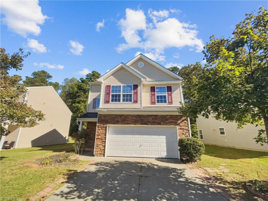 1306 Crystal Skye Ct Burlington, NC 27215