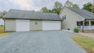 1674 Alyece Ct Burlington, NC 27215